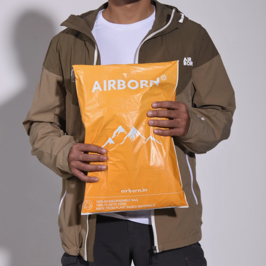 AIRBORN - Men’s Hooded Windcheater - Beige & Olive