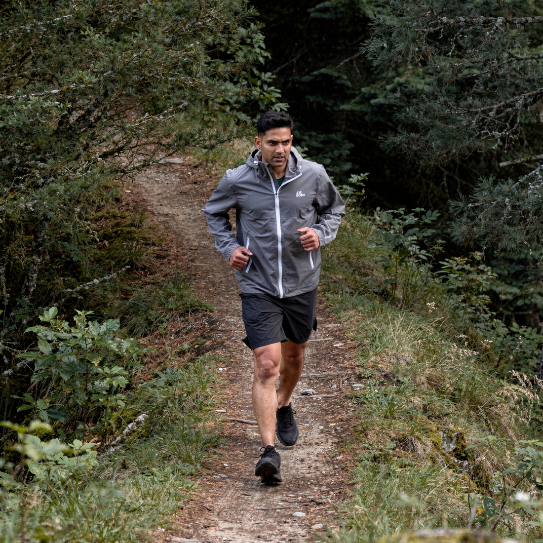 How to Choose the Best Trekking Jacket for Your Next Adventure