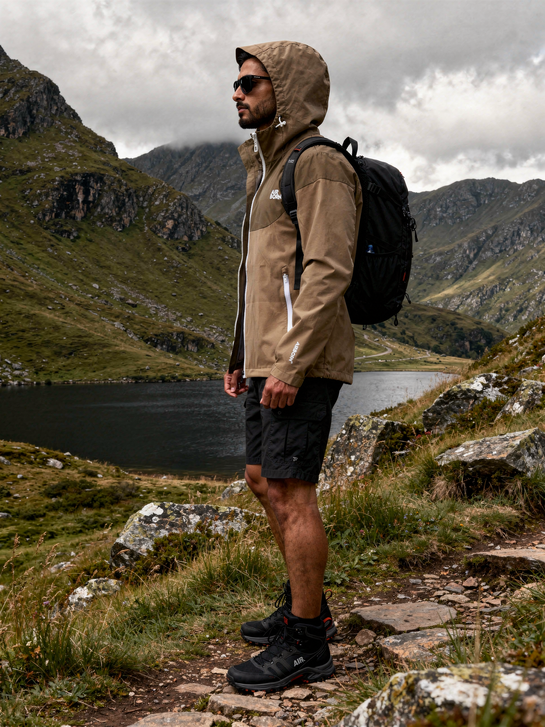 Airborn Trail Essentials #2: Lightweight vs Waterproof Jackets – What Should Trekkers Choose?