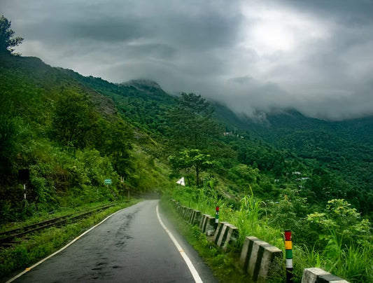 Airborn Trail Essentials #3: 7 Mistakes First-Time Trekkers Make During Monsoon